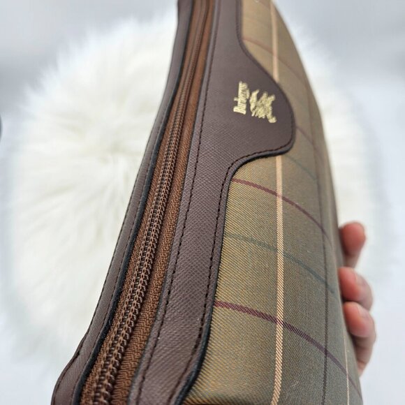 Burberrys Nova Check Brown Canvas & Leather Clutch Bag - Picture 13 of 16